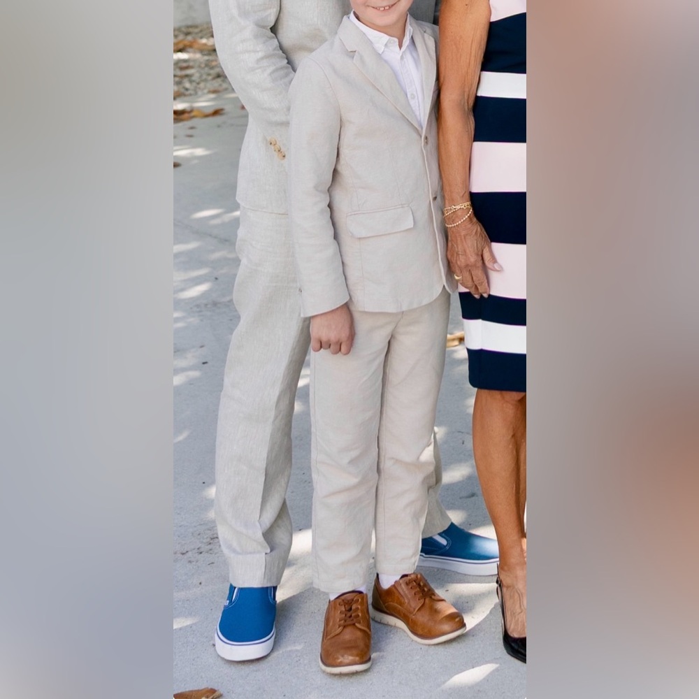 Zara boys Linen Suit jacket & pants size 7/8